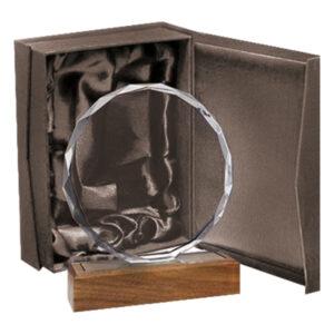 Galvano Cristal con Base de Madera 130 x 155 mm.